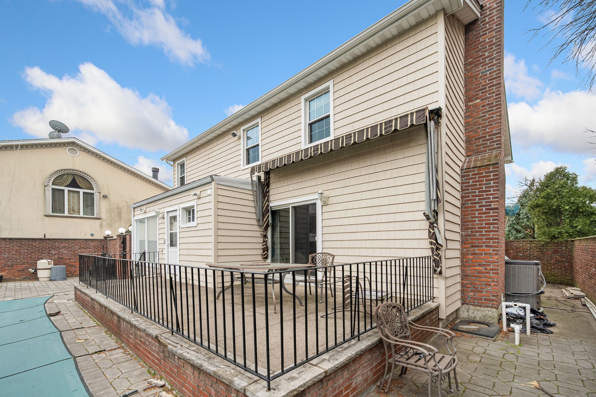 36 Shore Rd Lane Brooklyn, NY 11209 - Photo 30 of 34