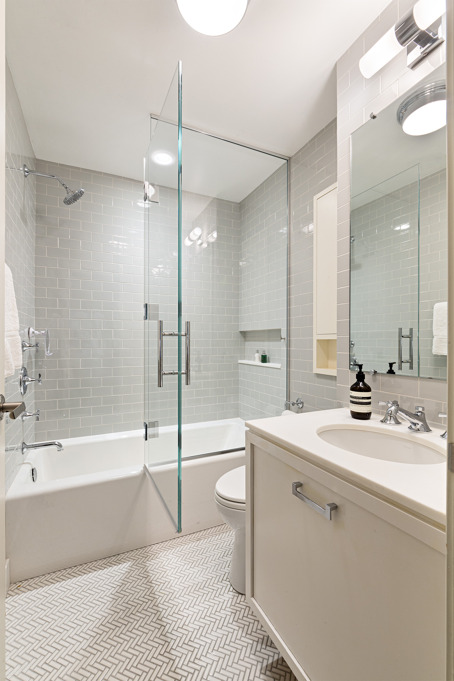 115 Central Park West, Unit 2G Manhattan, NY 10023 - Photo 10 of 16