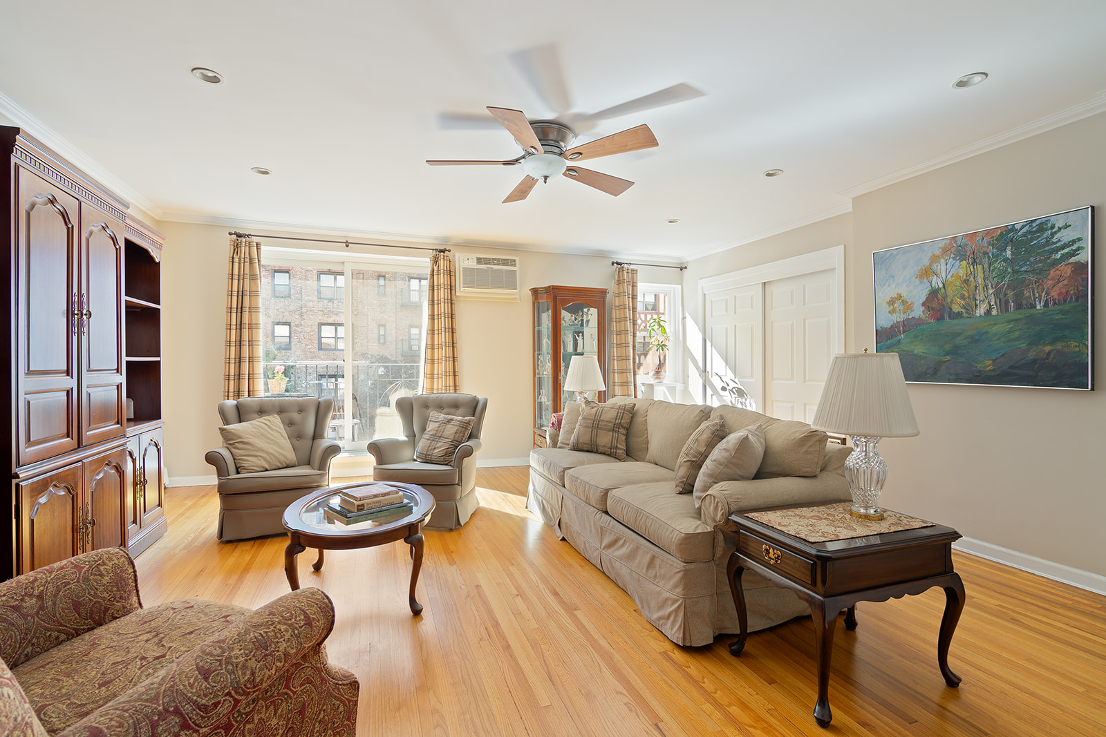 129 Bay Ridge Parkway, Unit 3 Brooklyn, NY 11209 - Photo 5 of 11