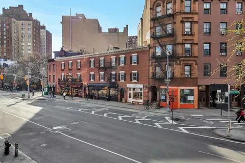 $1,695,000 | 31 Jane Street, Unit 2H | West Village