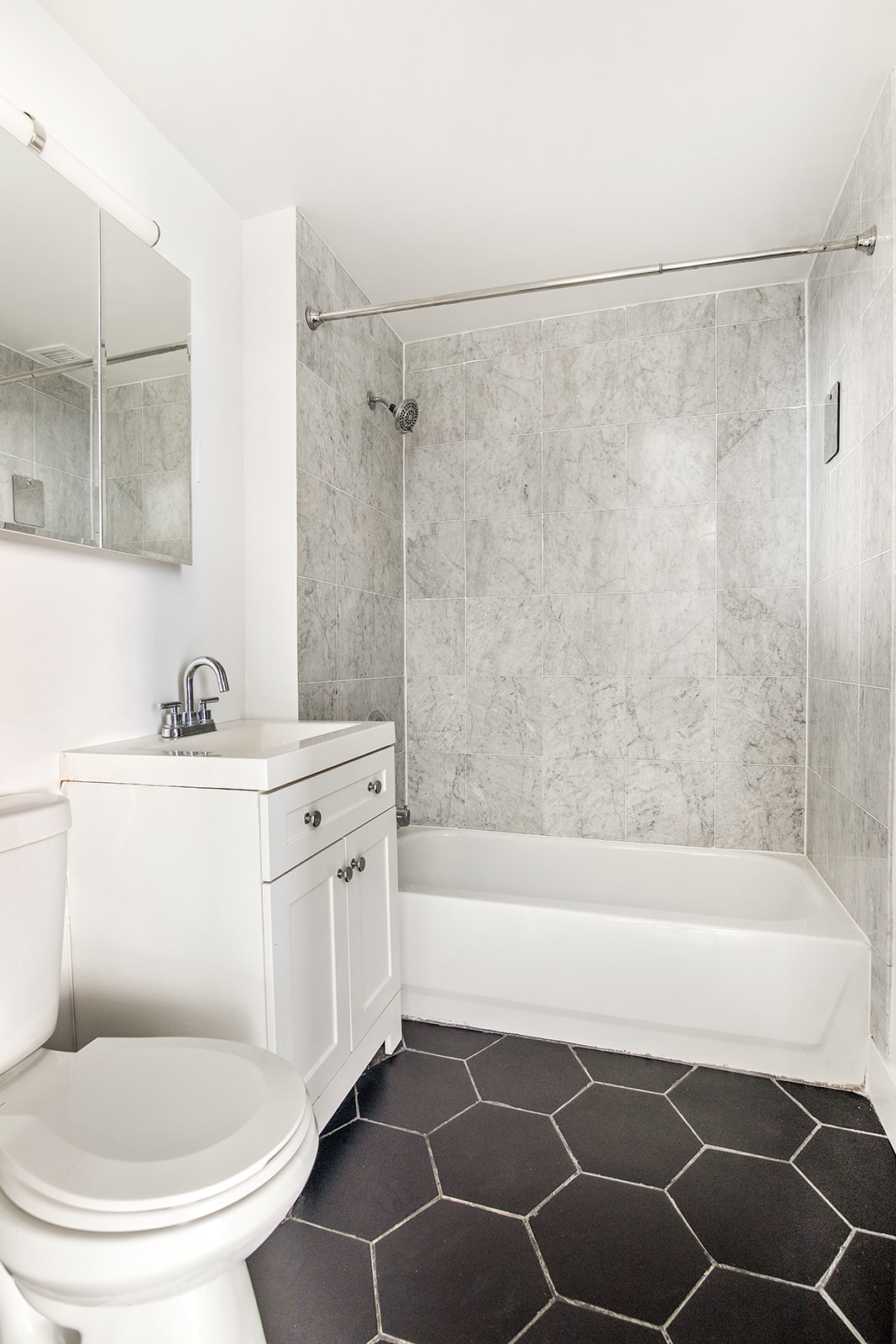 199 Bowery, Unit 8D Manhattan, NY 10002 - Photo 7 of 11