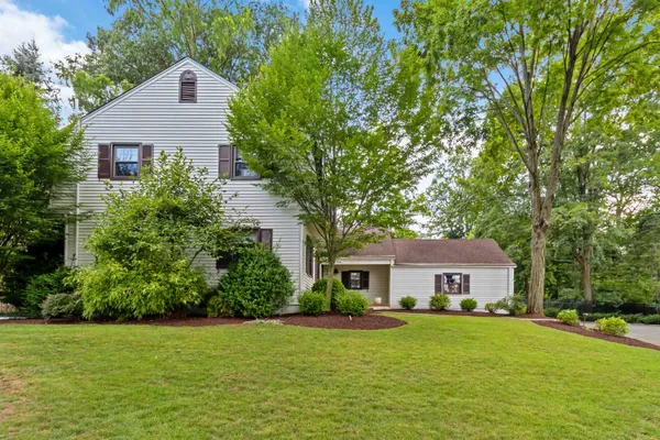 $1,200,000 | 34 Colonial Drive, Morristown, NJ 07960