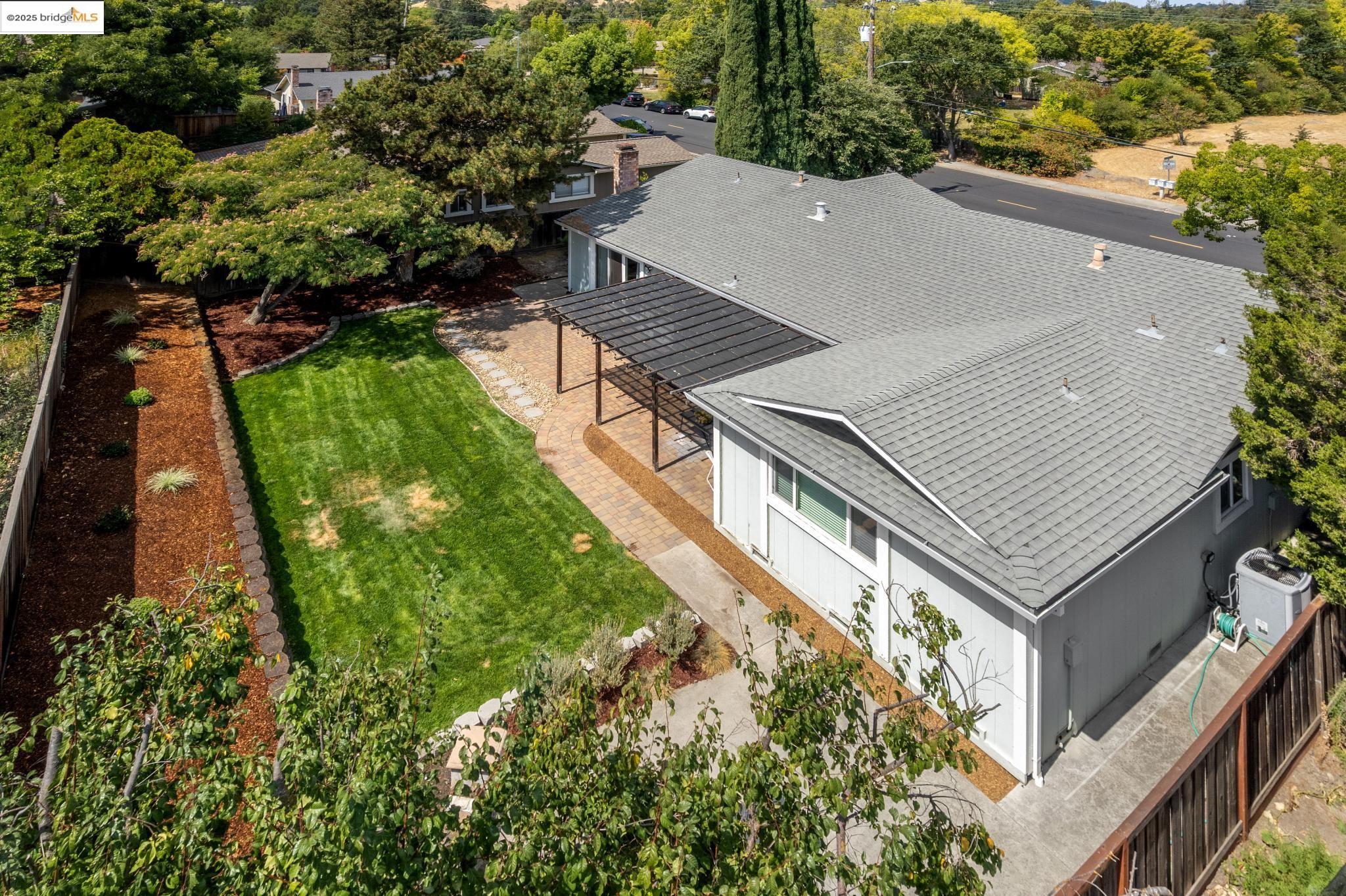 3093 Diablo View Road Pleasant Hill, CA 94523 - Photo 38 of 42