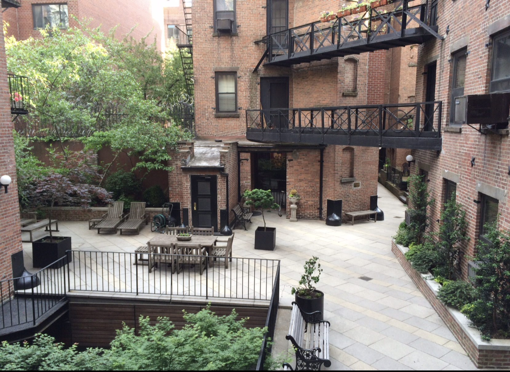 454 West 46th Street, Unit 5CS Manhattan, NY 10036 - Photo 20 of 25 a view of a cafe with sitting area and furniture