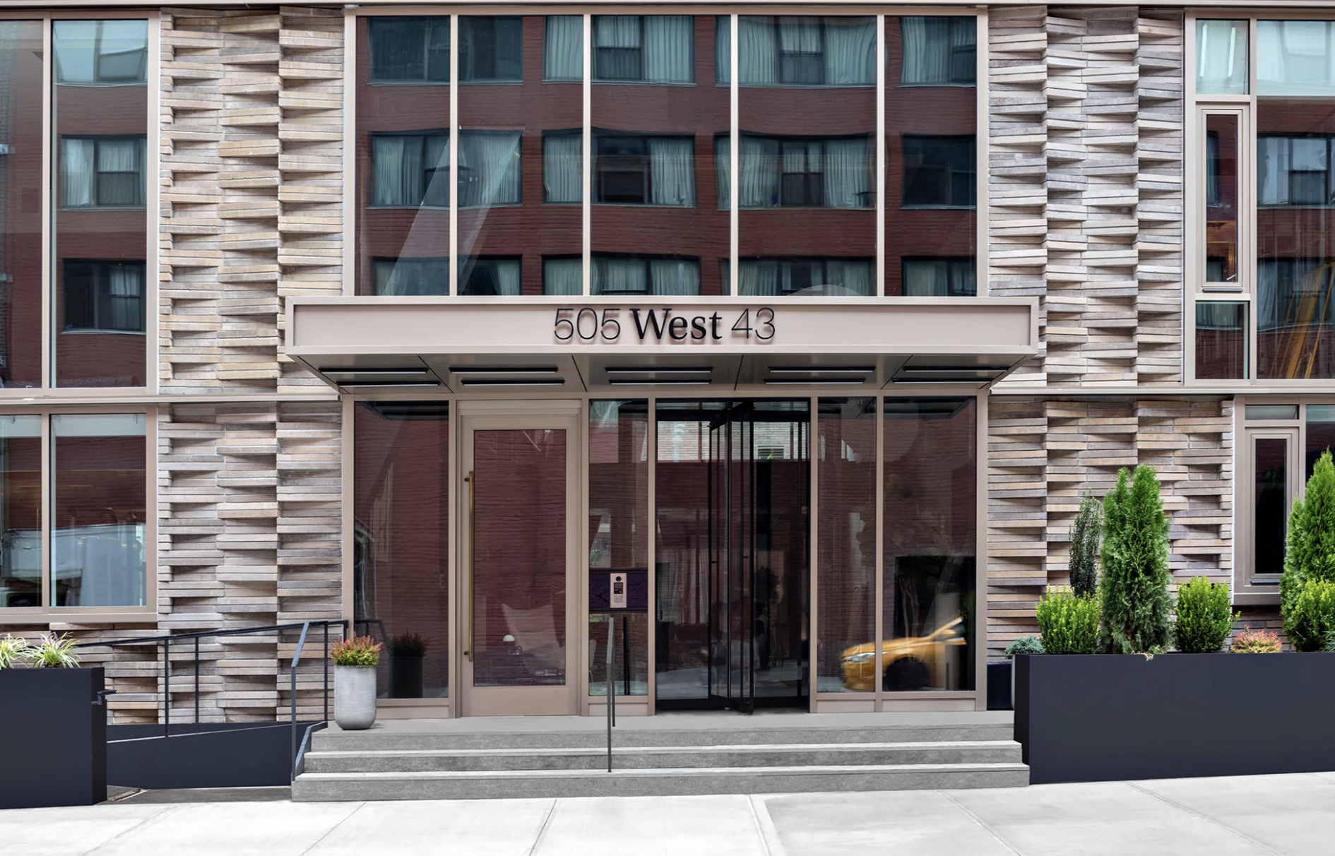 505-513 West 43rd Street, Unit 3J Manhattan, NY 10036 - Photo 14 of 15