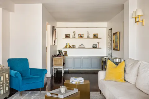 $2,100,000 | 420 East 72nd Street, Unit 12J | Lenox Hill