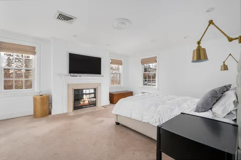 $2,195,000 | 82 Freeman Parkway, Providence, RI 02906