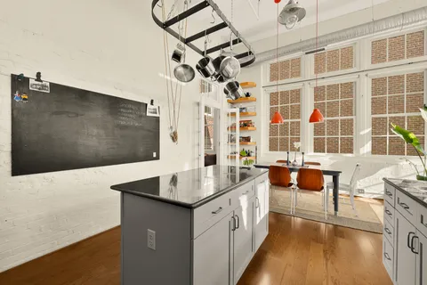 $689,000 | 440 12th Street Northeast, Unit 211, Washington, DC 20002