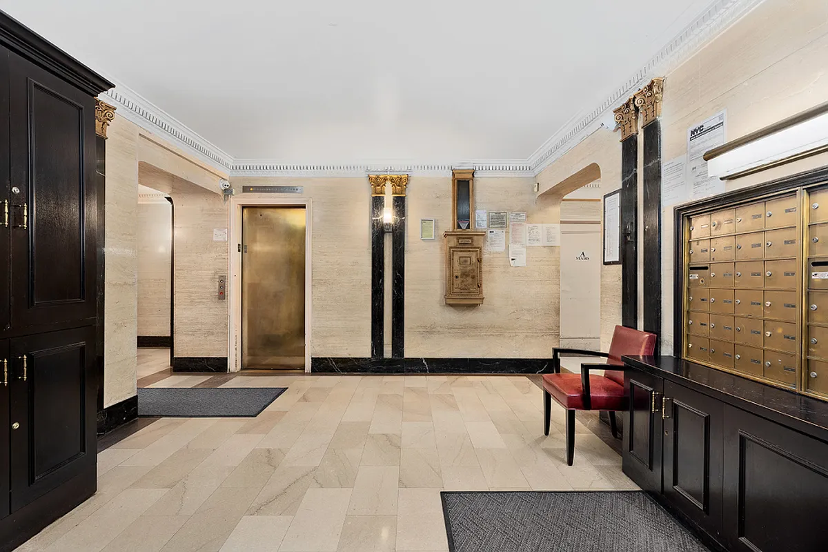 675 West End Avenue, Unit 4C Manhattan, NY 10025 - Photo 7 of 10 a view of a room with gym equipment