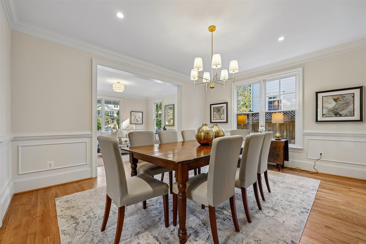 6012 Walhonding Road Bethesda, MD 20816 - Photo 10 of 59 Gallery Image 10