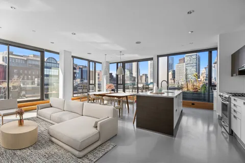 $2,700,000 | 346 Congress Street, Unit PH701, Boston, MA 02210