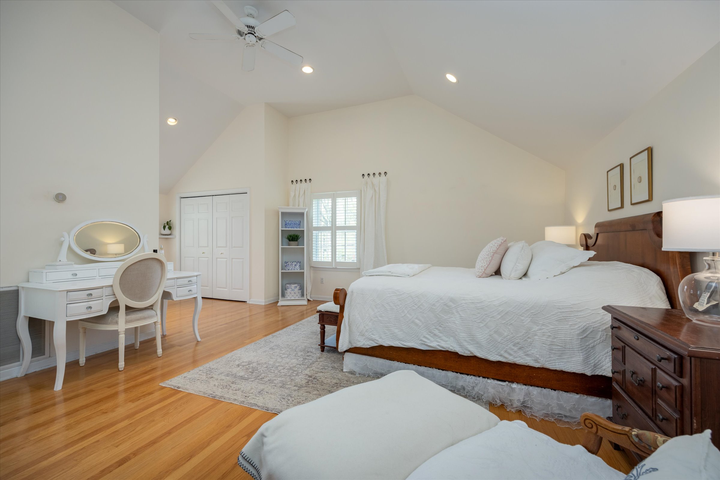 22 Deerfield Road Short Hills, NJ 07078 - Photo 18 of 31