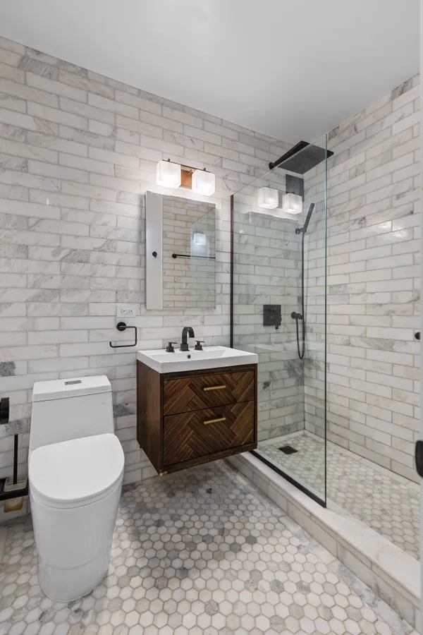 $5,750 | 159 West 53rd Street, Unit 31F | Midtown Central