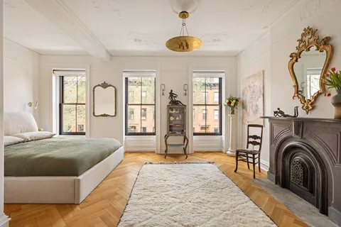 $7,450,000 | 382 Degraw Street | Carroll Gardens