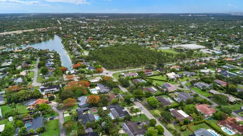 $1,950,000 | 12900 Southwest 112th Avenue, Miami, FL 33176