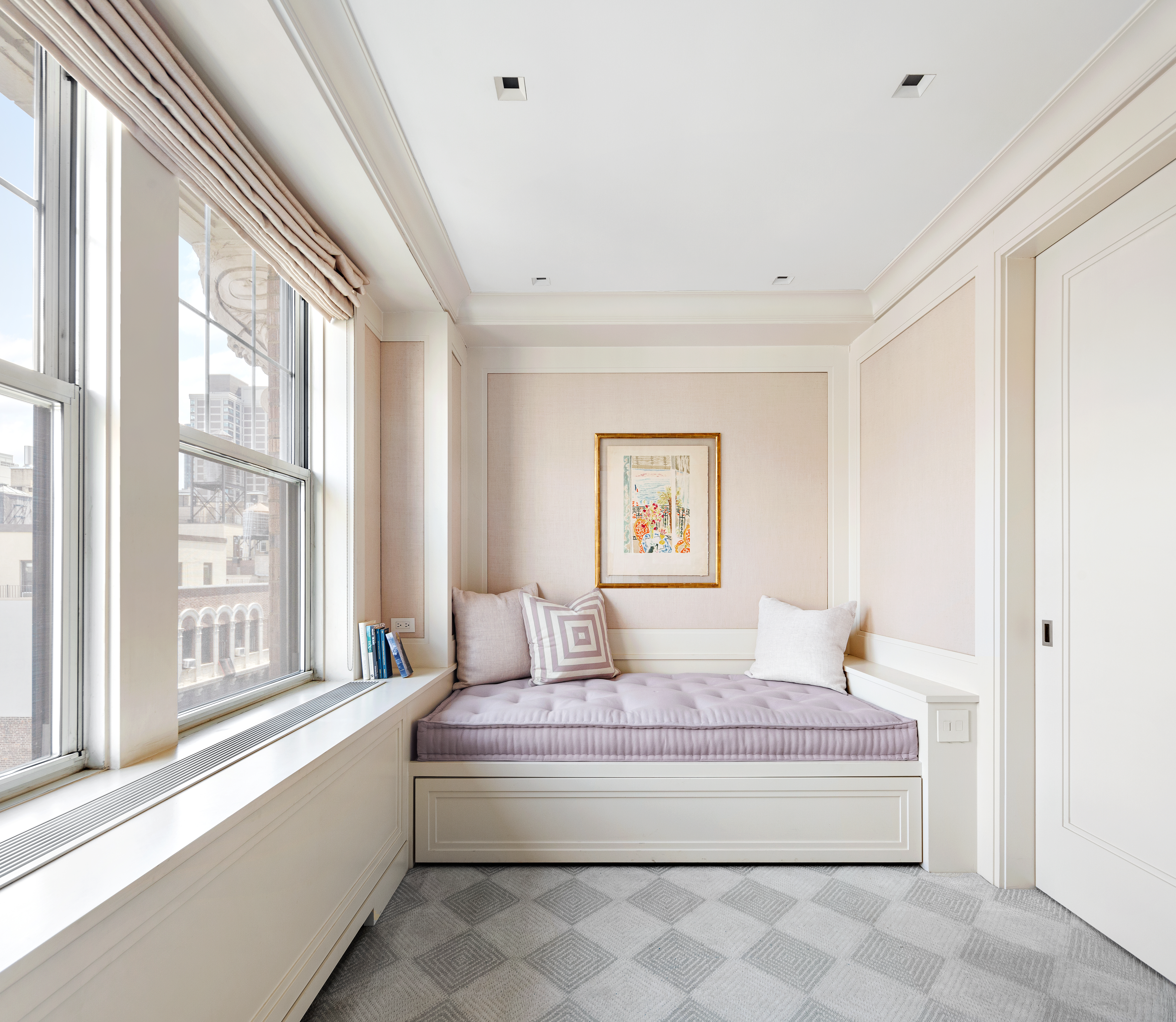 575 Park Avenue, Unit 902 Manhattan, NY 10065 - Photo 11 of 17 Gallery Image 11