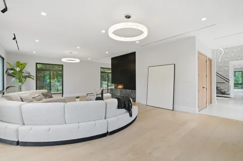 $5,295,000 | 1124 Savile Lane, McLean, VA 22101