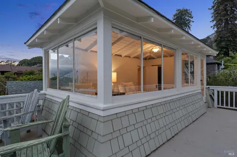 $3,680,000 | 40 Laurel Avenue, Stinson Beach, CA 94970