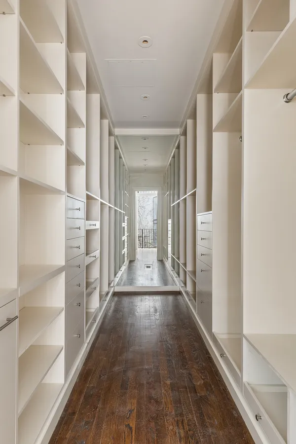 $2,500,000 | 1989 Madison Avenue | Central Harlem