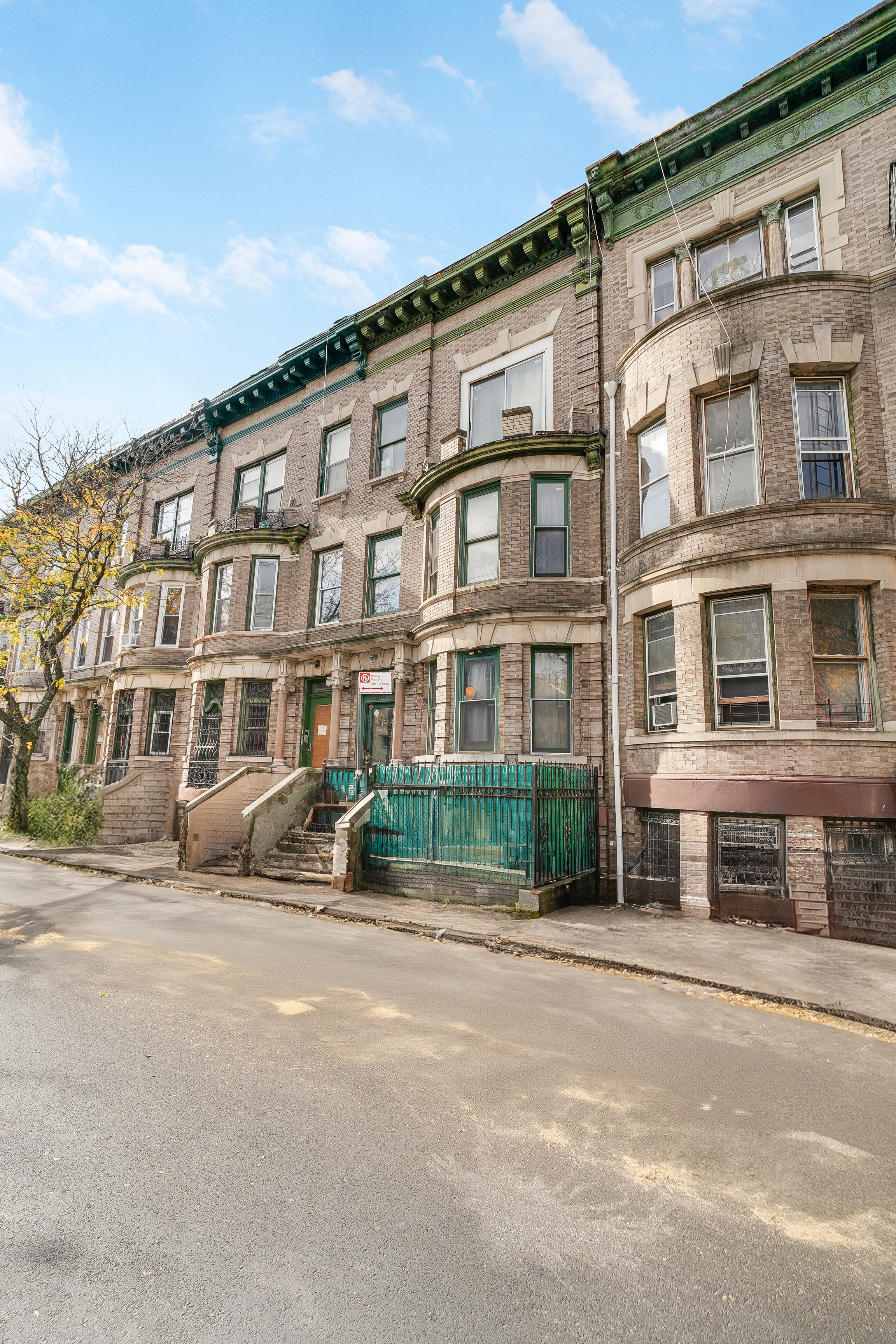 1113 Forest Avenue Bronx, NY 10456 - Photo 4 of 9