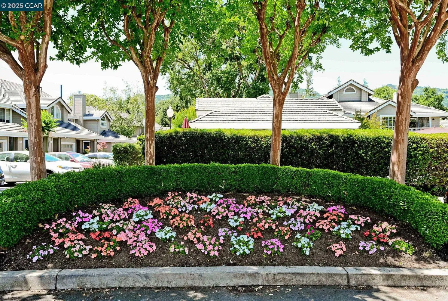 $1,075,000 | 35 Danville Oak Place, Danville, CA 94526