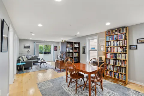 $625,000 | 732 Lamont Street Northwest, Unit 203, Washington, DC 20010