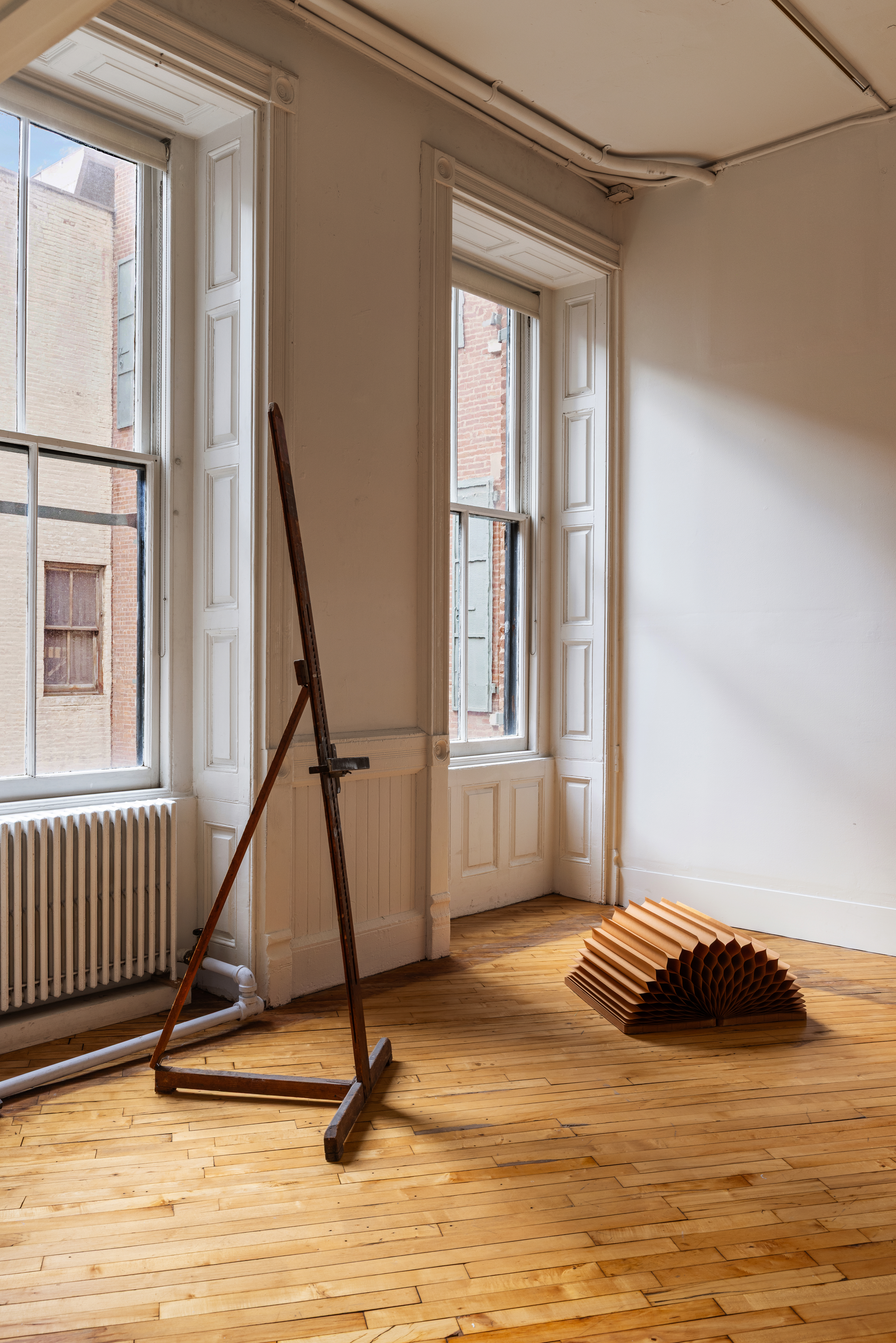 515 Broadway, Unit 4B Manhattan, NY 10012 - Photo 10 of 13 a view of a room with gym equipment