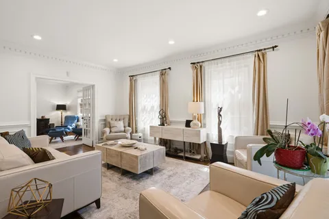 Contact Agent | 5313 Massachusetts Avenue, Bethesda, MD 20816