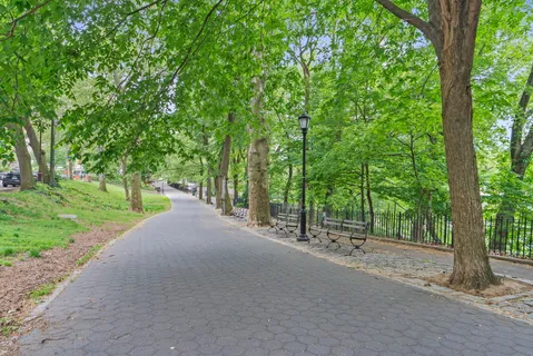 $499,000 | 668 Riverside Drive, Unit 4E | Hamilton Heights