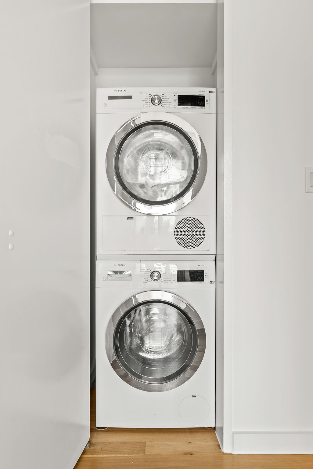 85 Adams Street, Unit 21A Brooklyn, NY 11201 - Photo 12 of 18 a utility room with dryer and washer