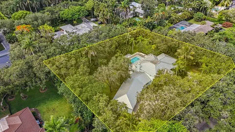 $5,650,000 | 5790 Southwest 96th Street, Pinecrest, FL 33156