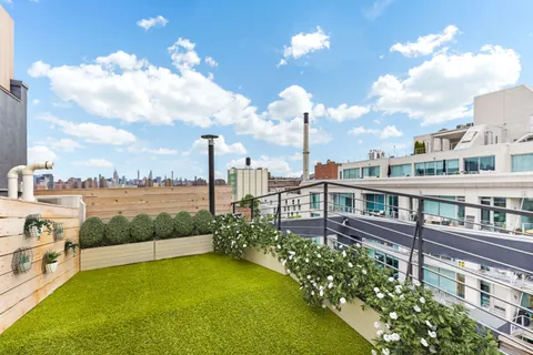 $1,695,000 | 100 Gold Street, Unit PHA | DUMBO