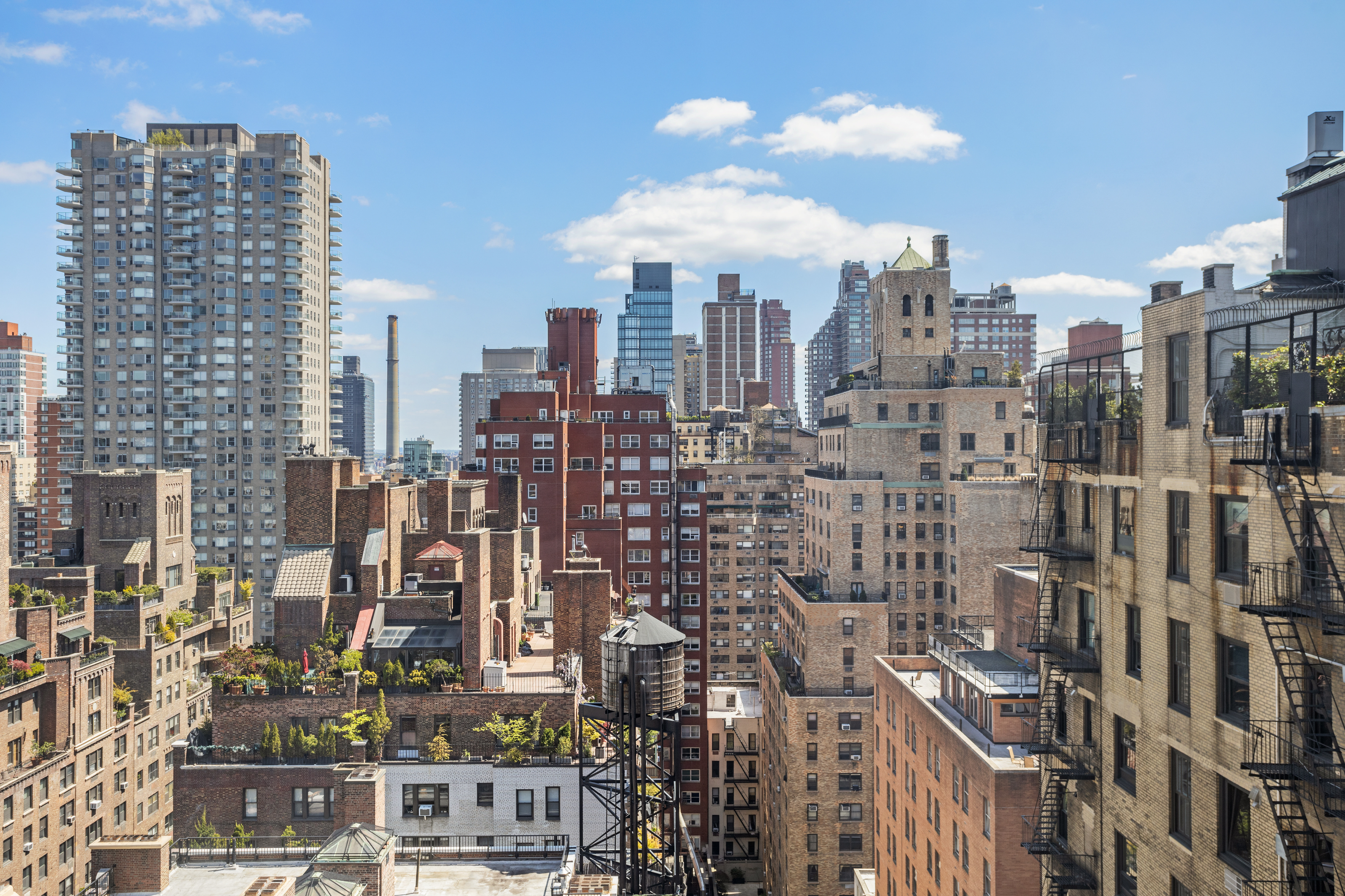 203 East 72nd Street, Unit 17C Manhattan, NY 10021 - Photo 12 of 13