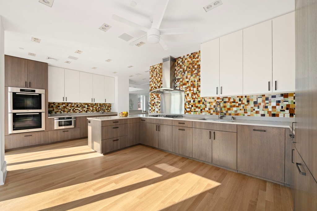 305 East 85th Street, Unit PHC Manhattan, NY 10028 - Photo 8 of 27