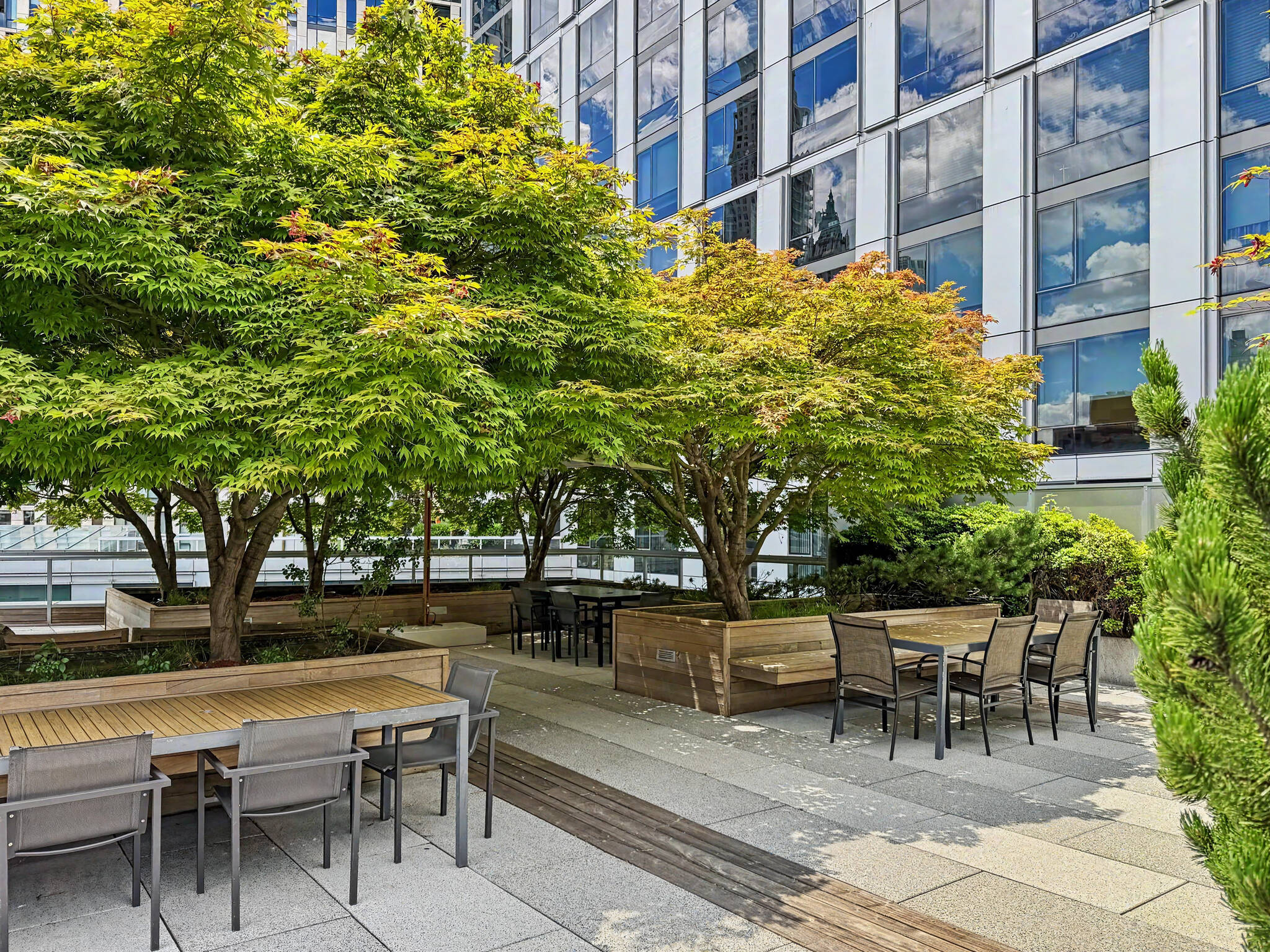 200 Chambers Street, Unit 21E Manhattan, NY 10007 - Photo 13 of 21 Gallery Image 13