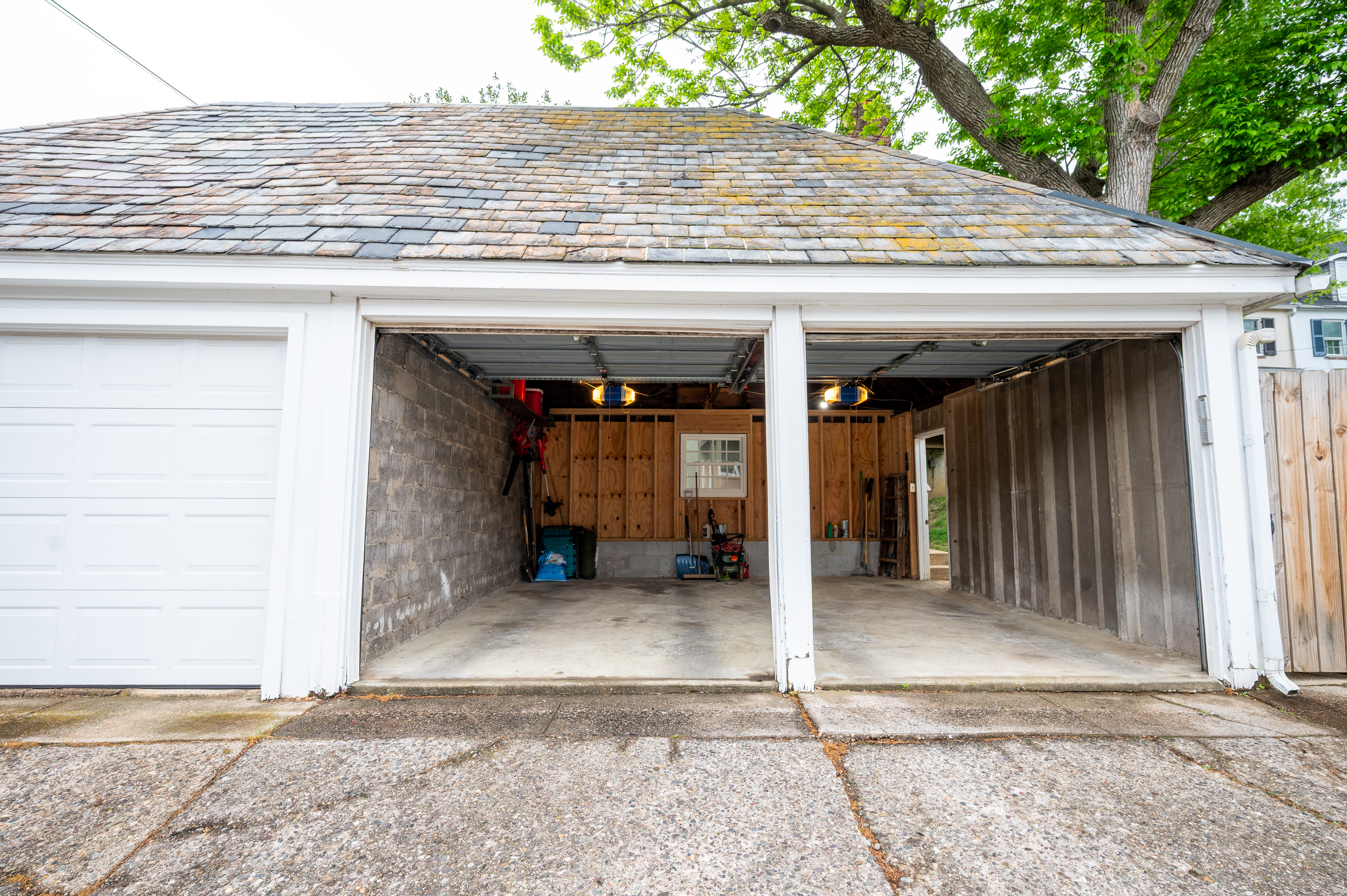 700 Blackshire Road Wilmington, DE 19805 - Photo 40 of 40 a view of a car garage