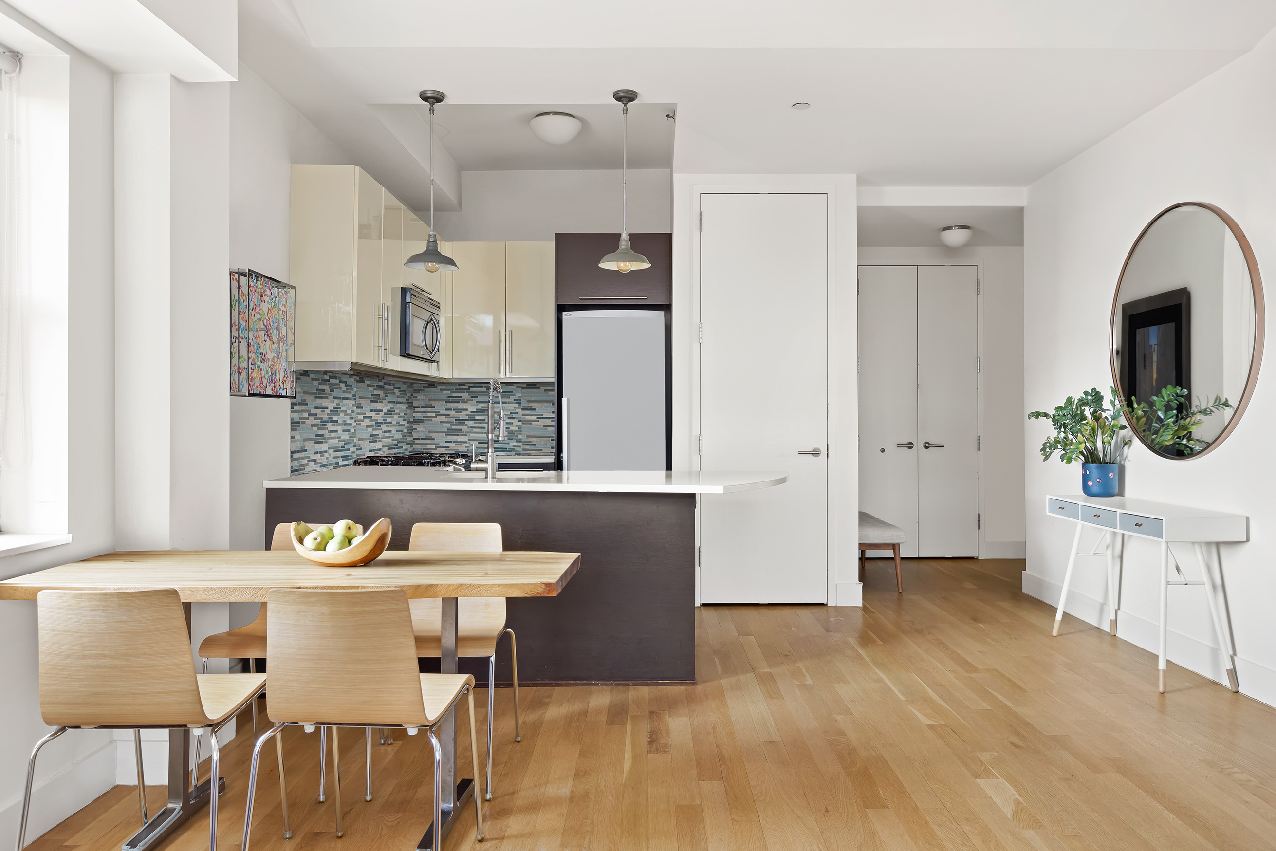 29 South 3rd Street, Unit 4D Brooklyn, NY 11249 - Photo 5 of 14 Gallery Image 5