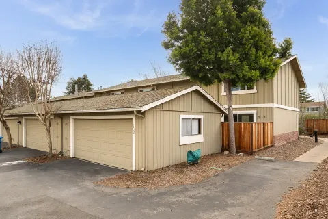 $938,000 | 182 Lawnview Circle, Danville, CA 94526