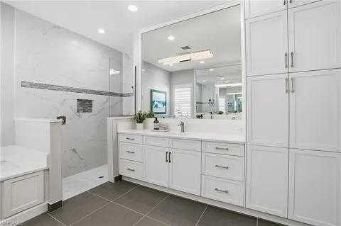 $1,675,000 | 12021 Azalea Way, Naples, FL 34120