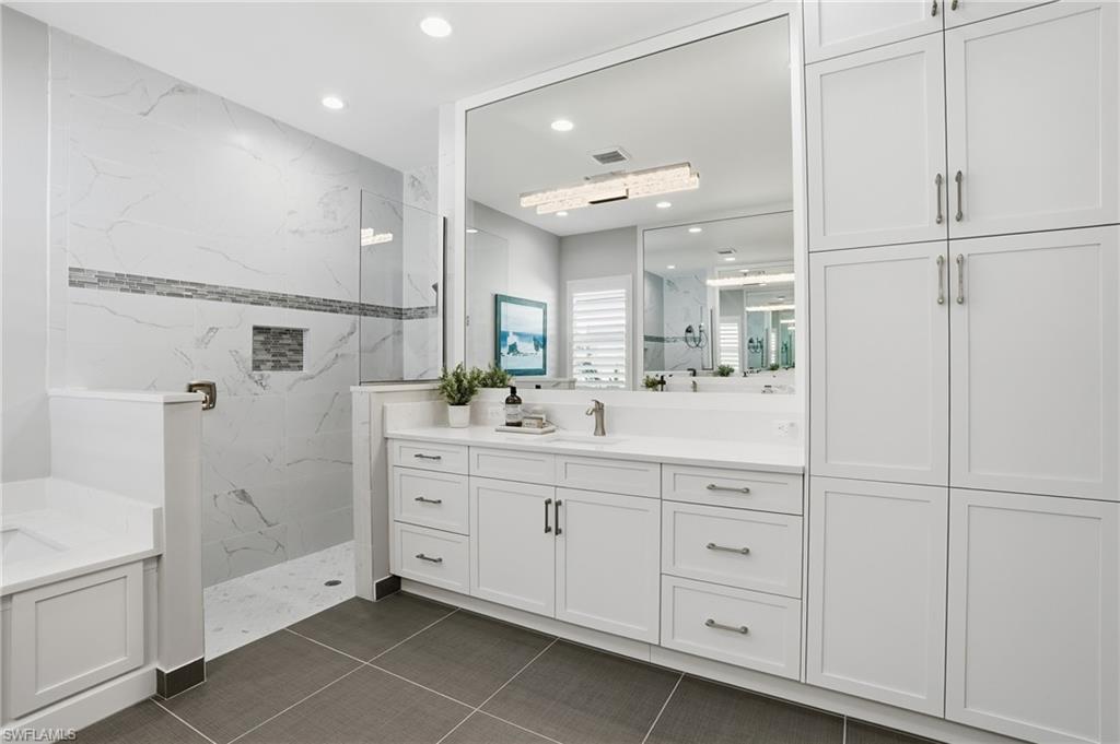 12021 Azalea Way Naples, FL 34120 - Photo 24 of 50