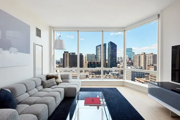 $1,295,000 | 1 Franklin Street, Unit 2011, Boston, MA 02110