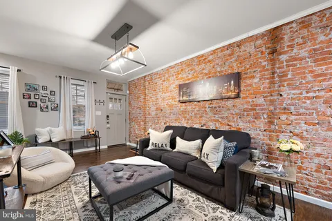 $189,900 | 705 South Van Buren Street, Wilmington, DE 19805