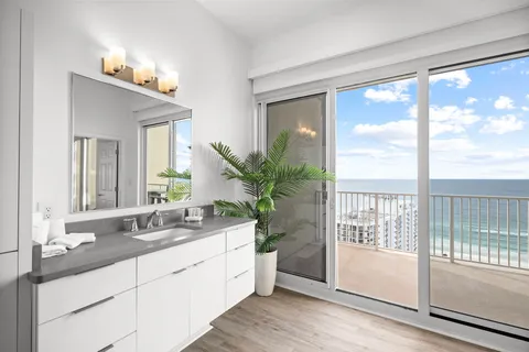 $1,429,000 | 112 Seascape Drive, Unit PH2402, Miramar Beach, FL 32550