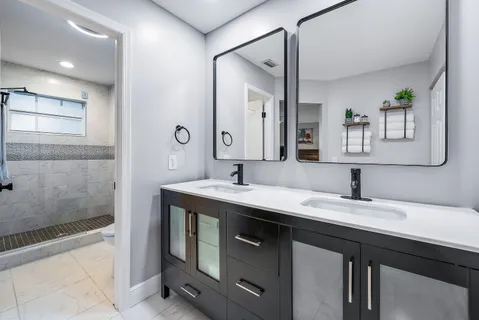 $675,000 | 93 Admirals Court, Palm Beach Gardens, FL 33418