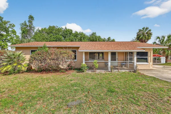 $244,850 | 405 Tropic Circle, Fruitland Park, FL 34731
