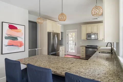 $1,149,000 | 979 South Street, Unit 2, Roslindale, MA 02131