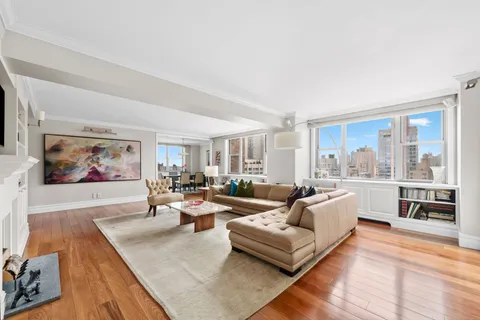 $2,000,000 | 444 East 86th Street, Unit 25EF | Upper East Side