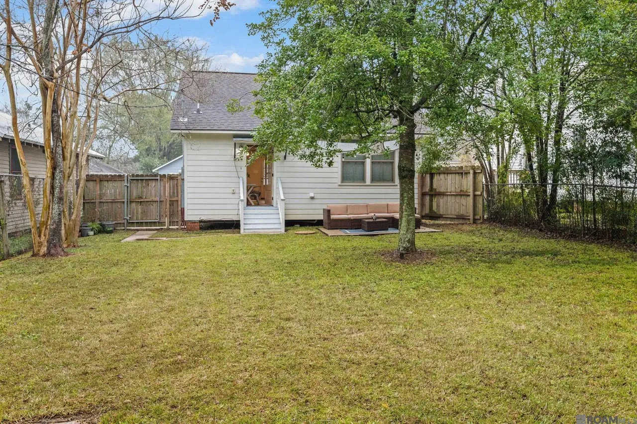 792 Florence Street Baton Rouge, LA 70806 - Photo 9 of 10
