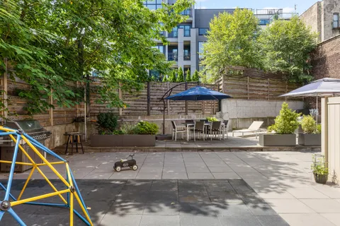 $1,950,000 | 336 Saint Marks Avenue, Unit PH5A | Prospect Heights