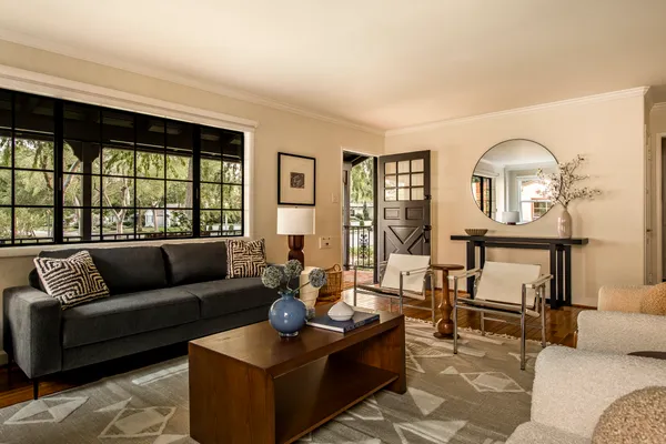 $1,600,000 | 2803 Hermanos Street, Pasadena, CA 91107